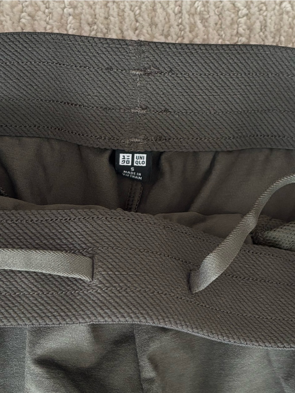Uniqlo Men’s Shorts - Picture 6 of 7